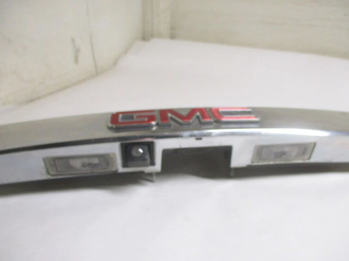 Pre-Owned GMC Terrain Back Up Rear View Camera OEM LKQ (Good)